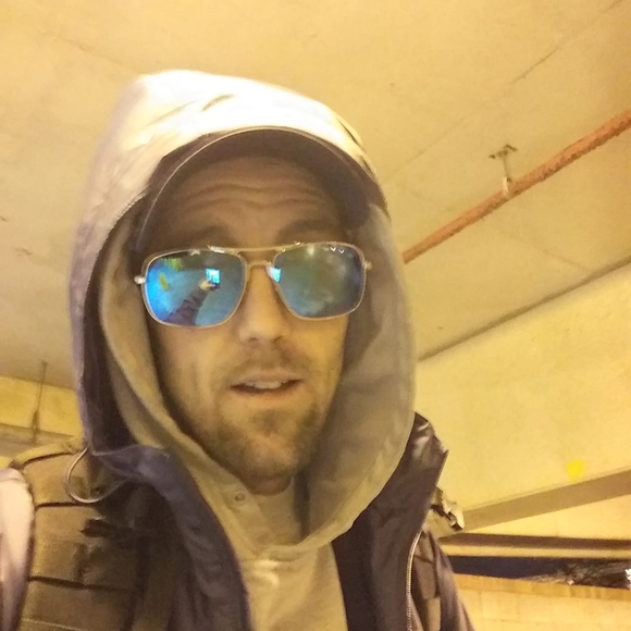 Meet your Posher, Justin - Picture 1 of 1